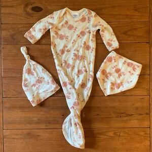 aden + anais newborn swaddle, hat, bib set